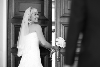 Dokumentaarinen hääkuvaus